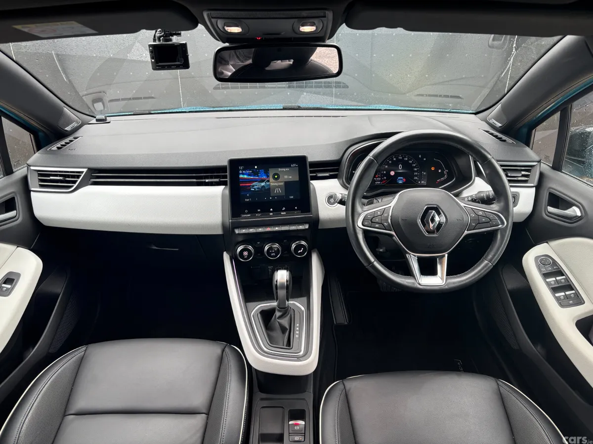 Renault Clio Hatchback, Petrol, 2021, Blue