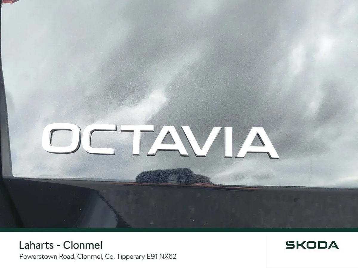 Skoda Octavia Estate, Petrol, 2026, Black