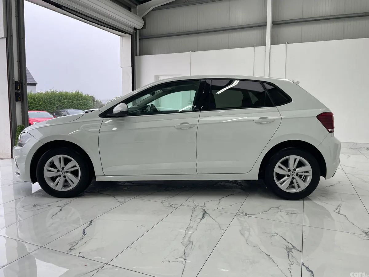 Volkswagen Polo Hatchback, Petrol, 2020, White