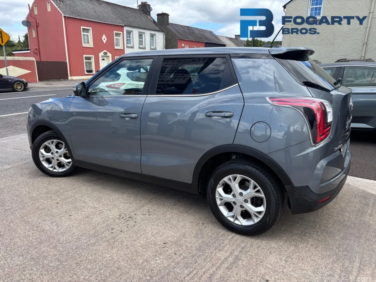 SsangYong Tivoli SUV, Petrol, 2022, Grey