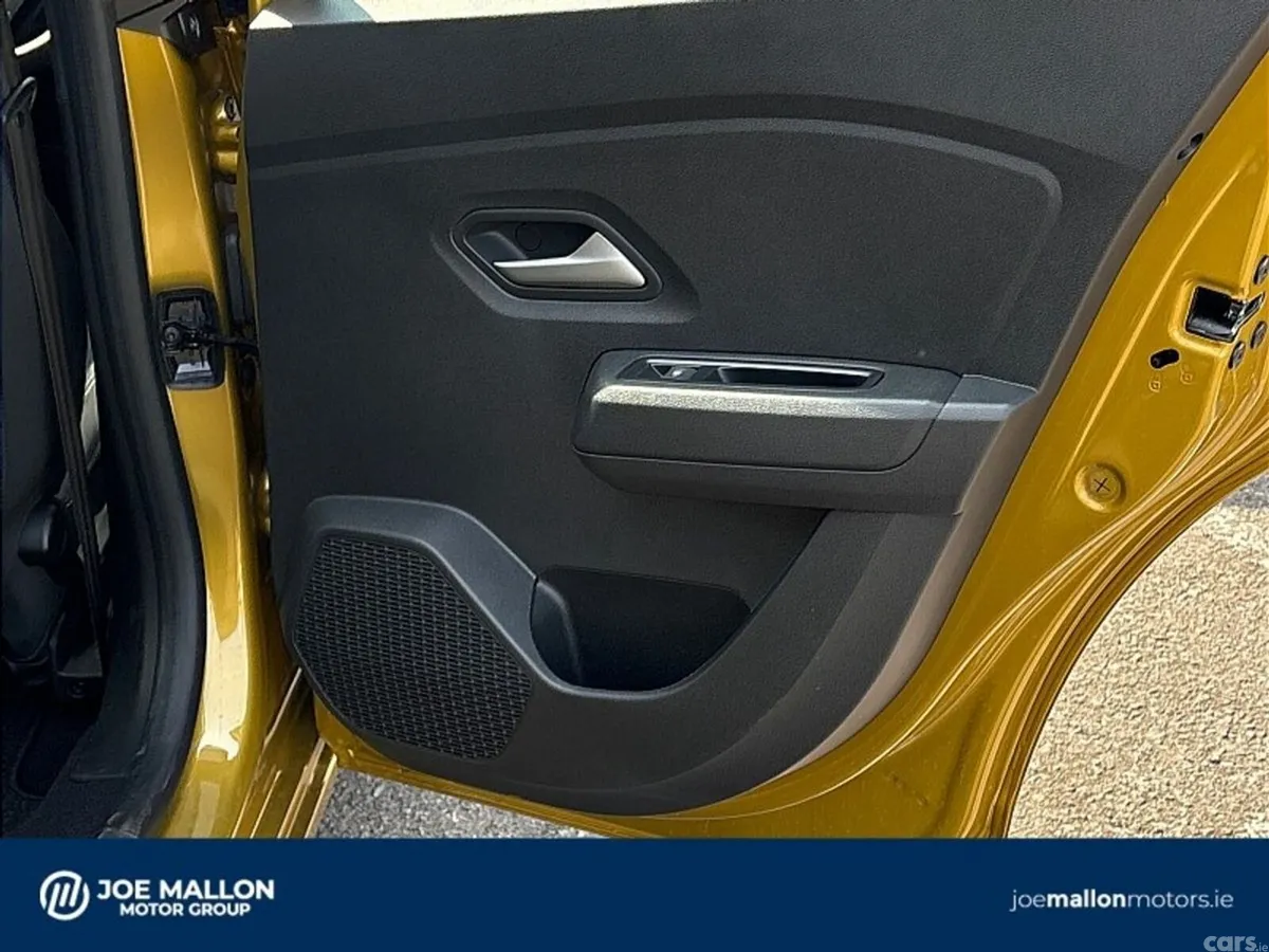 Dacia Sandero Hatchback, Petrol, 2026, Yellow