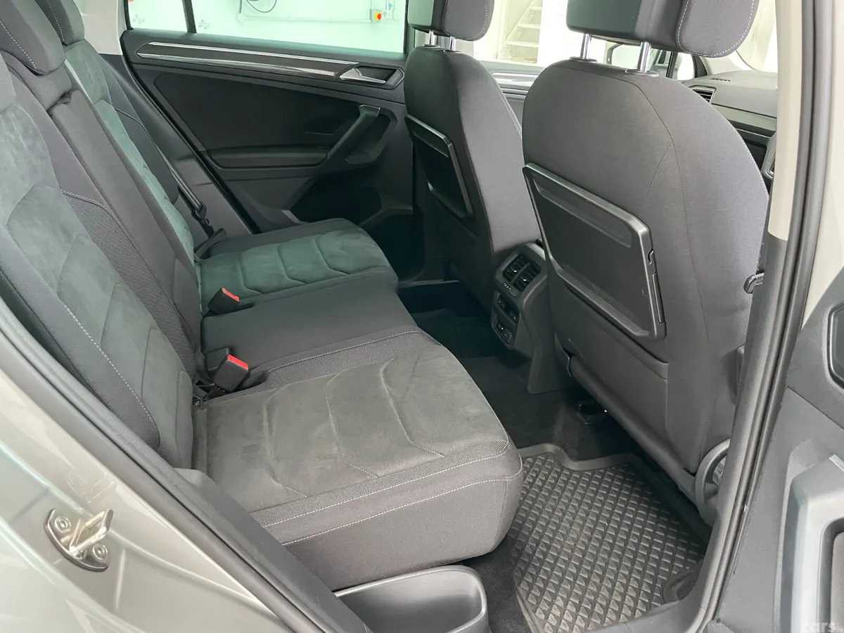 Volkswagen Tiguan Estate, Diesel, 2019, Silver