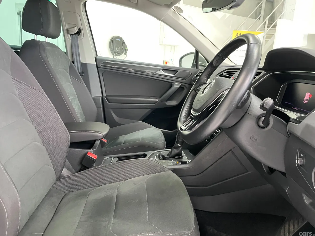 Volkswagen Tiguan Estate, Diesel, 2019, Silver