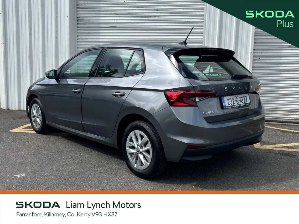 Skoda Fabia Hatchback, Petrol, 2023, Grey