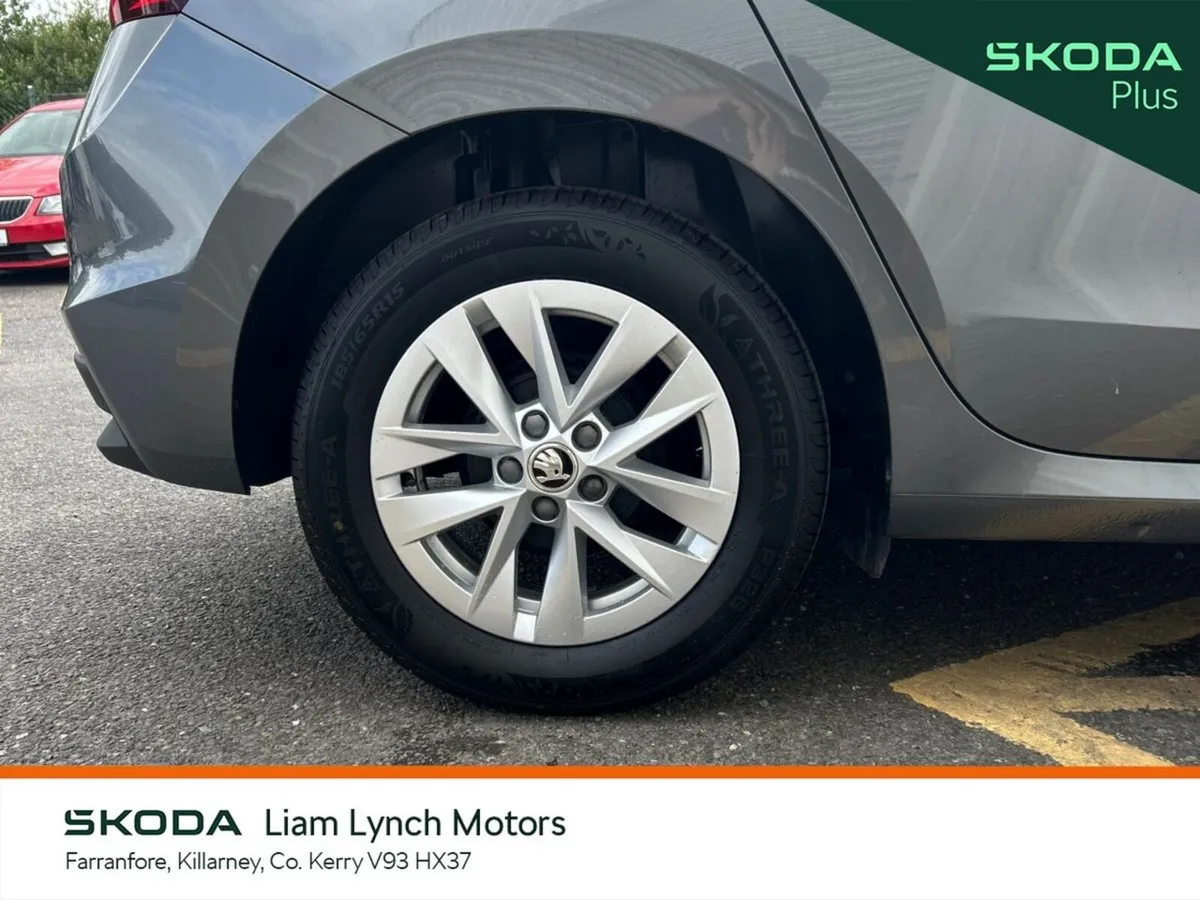 Skoda Fabia Hatchback, Petrol, 2023, Grey