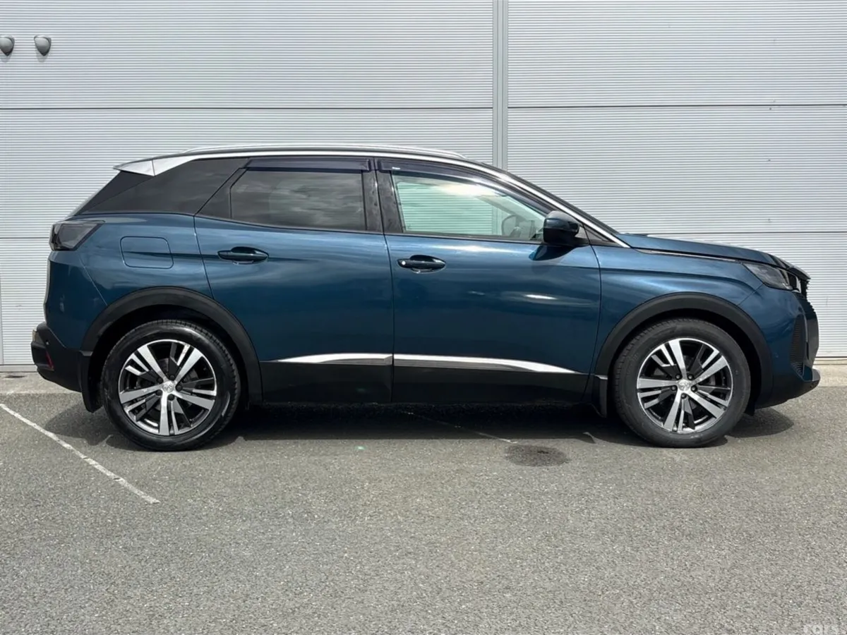 Peugeot 3008 MPV, Diesel, 2021, Blue