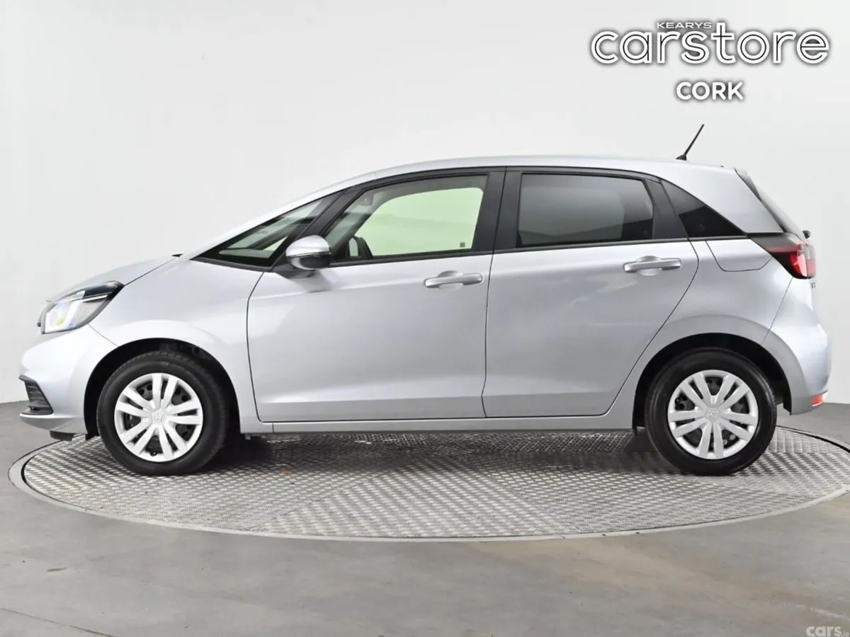 Honda Fit Hatchback, Petrol Hybrid, 2023, Silver