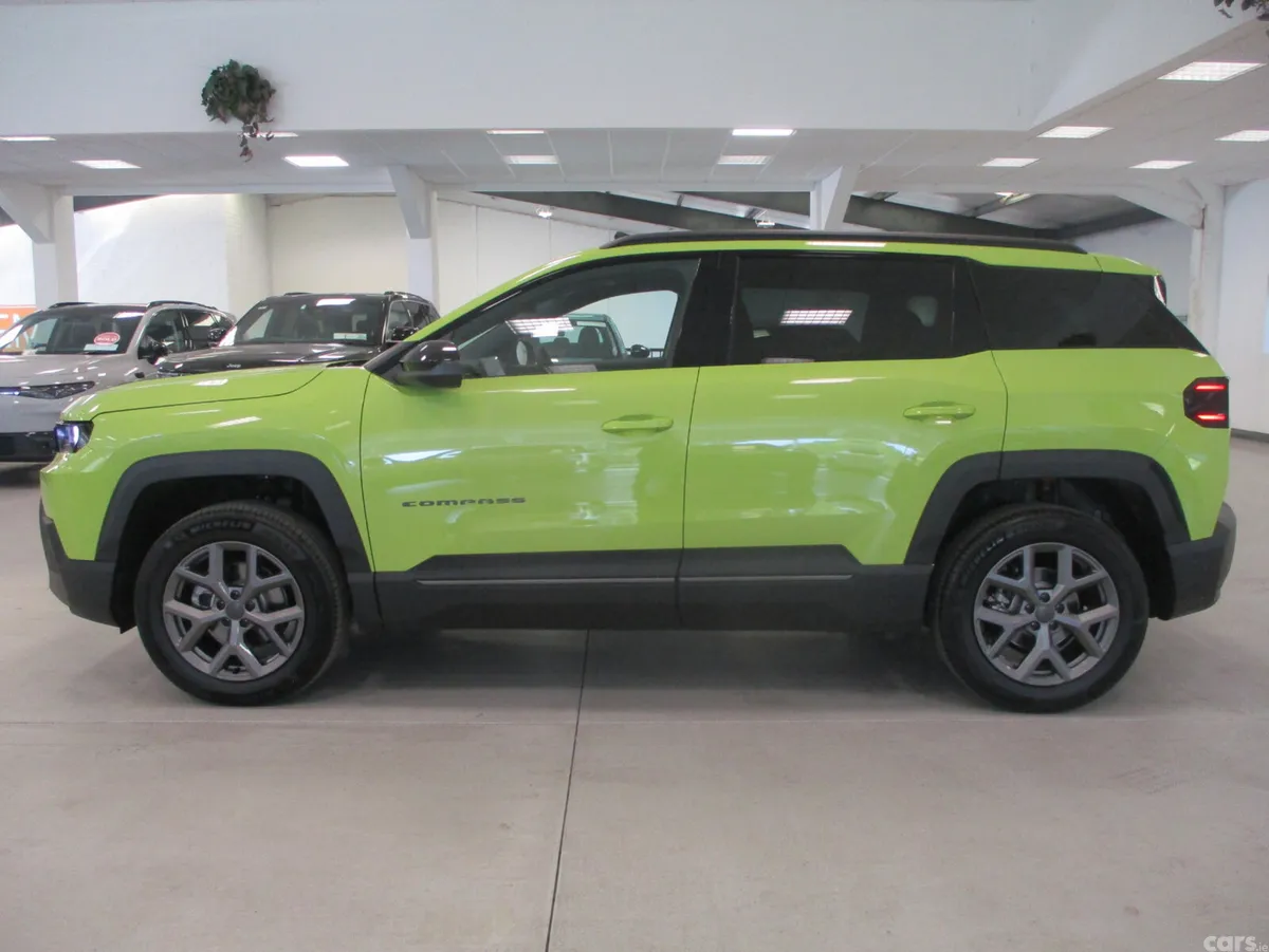 Jeep Compass SUV, Petrol, 2026, Green