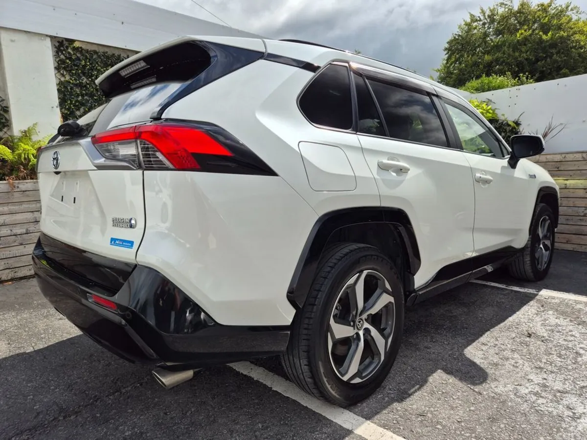 Toyota RAV4 SUV, Petrol Plug-in Hybrid, 2022, White