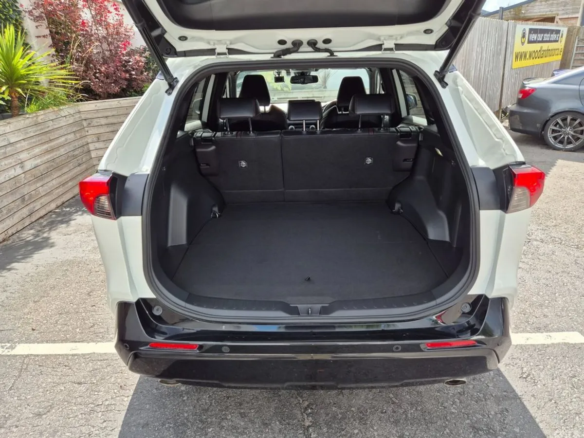 Toyota RAV4 SUV, Petrol Plug-in Hybrid, 2022, White