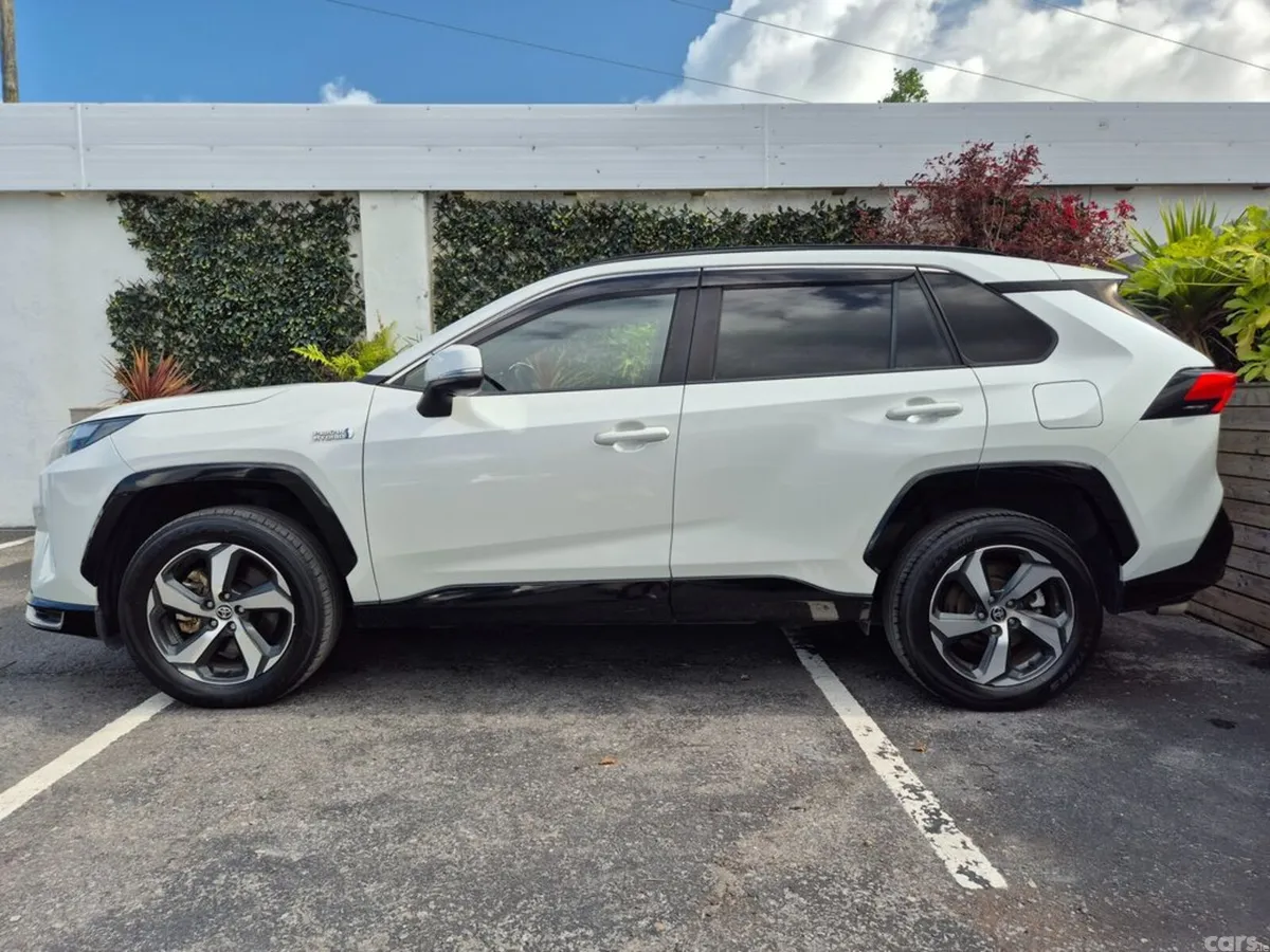 Toyota RAV4 SUV, Petrol Plug-in Hybrid, 2022, White