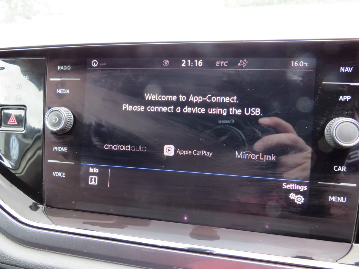 Volkswagen Polo Hatchback, Petrol, 2019, Gold