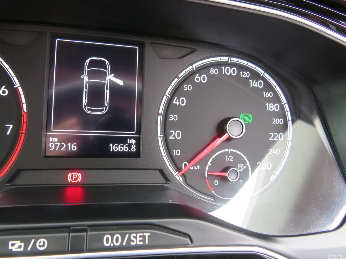 Volkswagen Polo Hatchback, Petrol, 2019, Gold