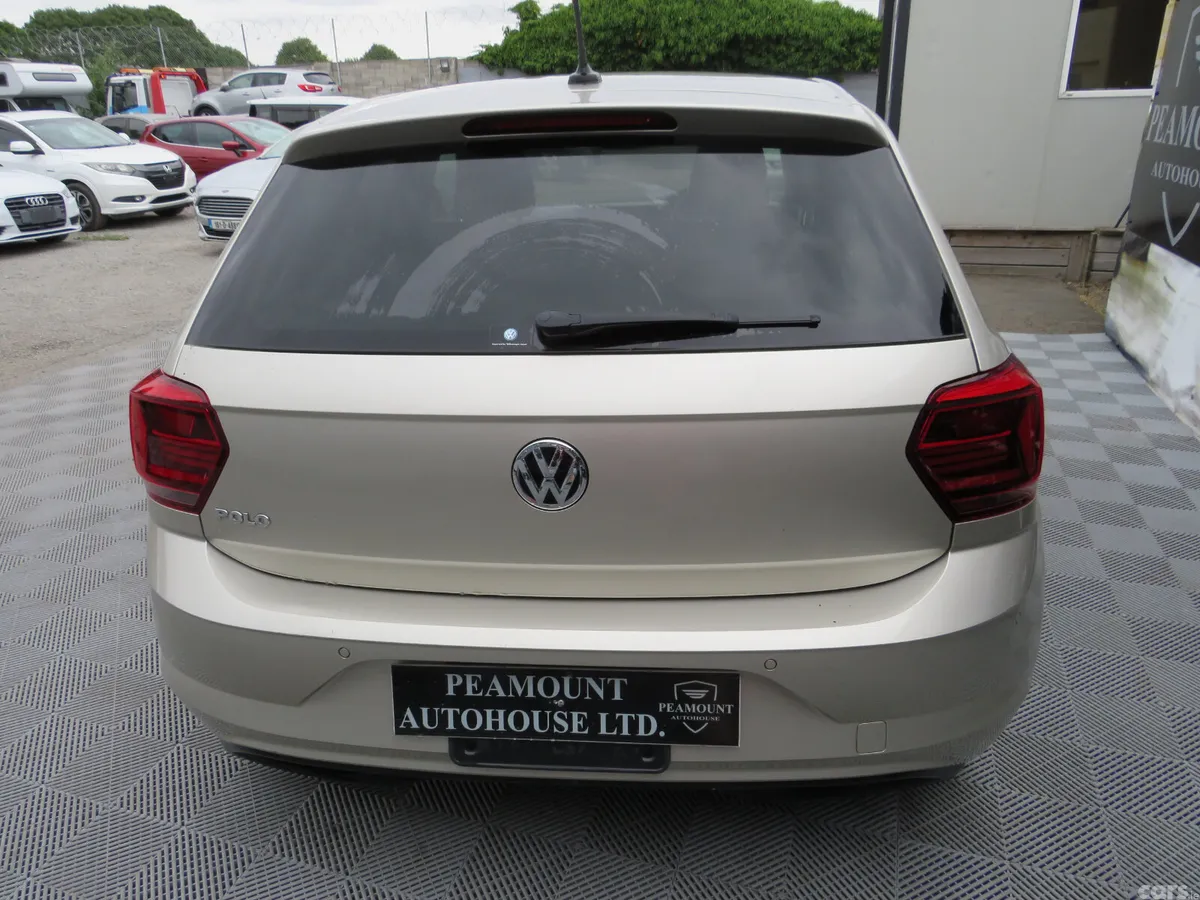 Volkswagen Polo Hatchback, Petrol, 2019, Gold