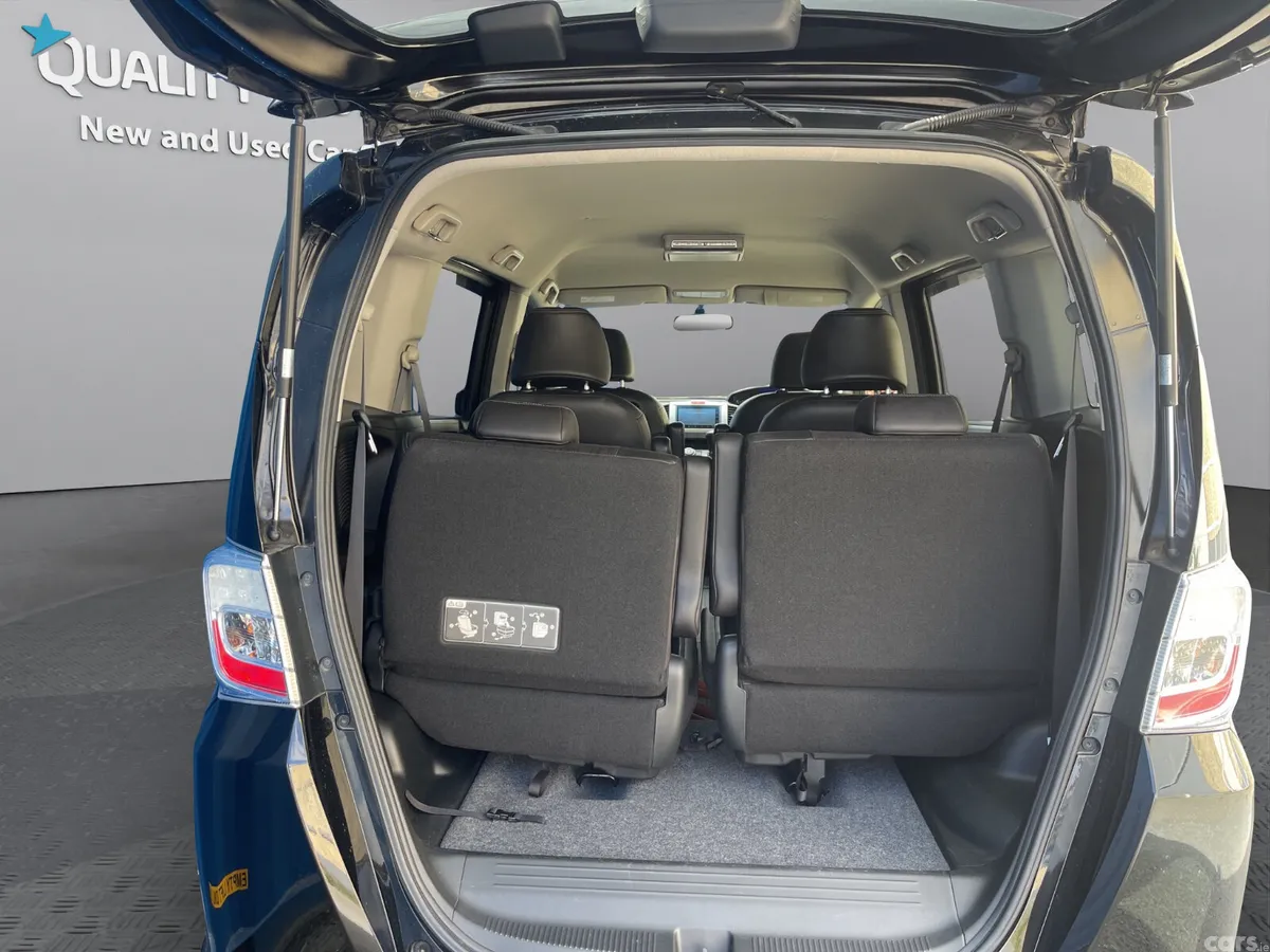 Honda Freed MPV, Petrol Hybrid, 2014, Black