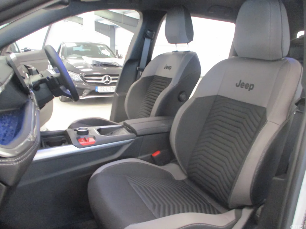 Jeep Compass SUV, Petrol, 2026, White