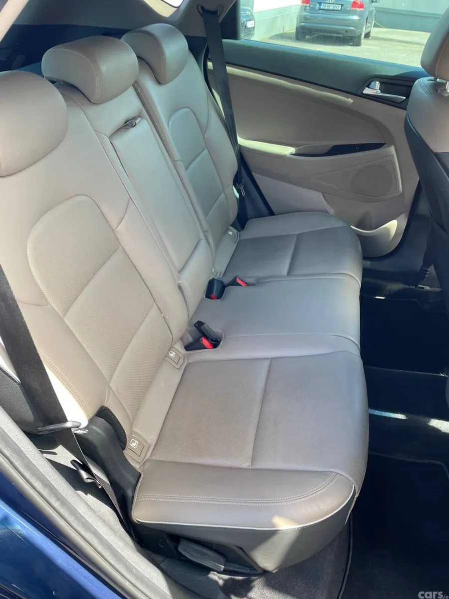 Hyundai Tucson SUV, Diesel, 2019, Blue