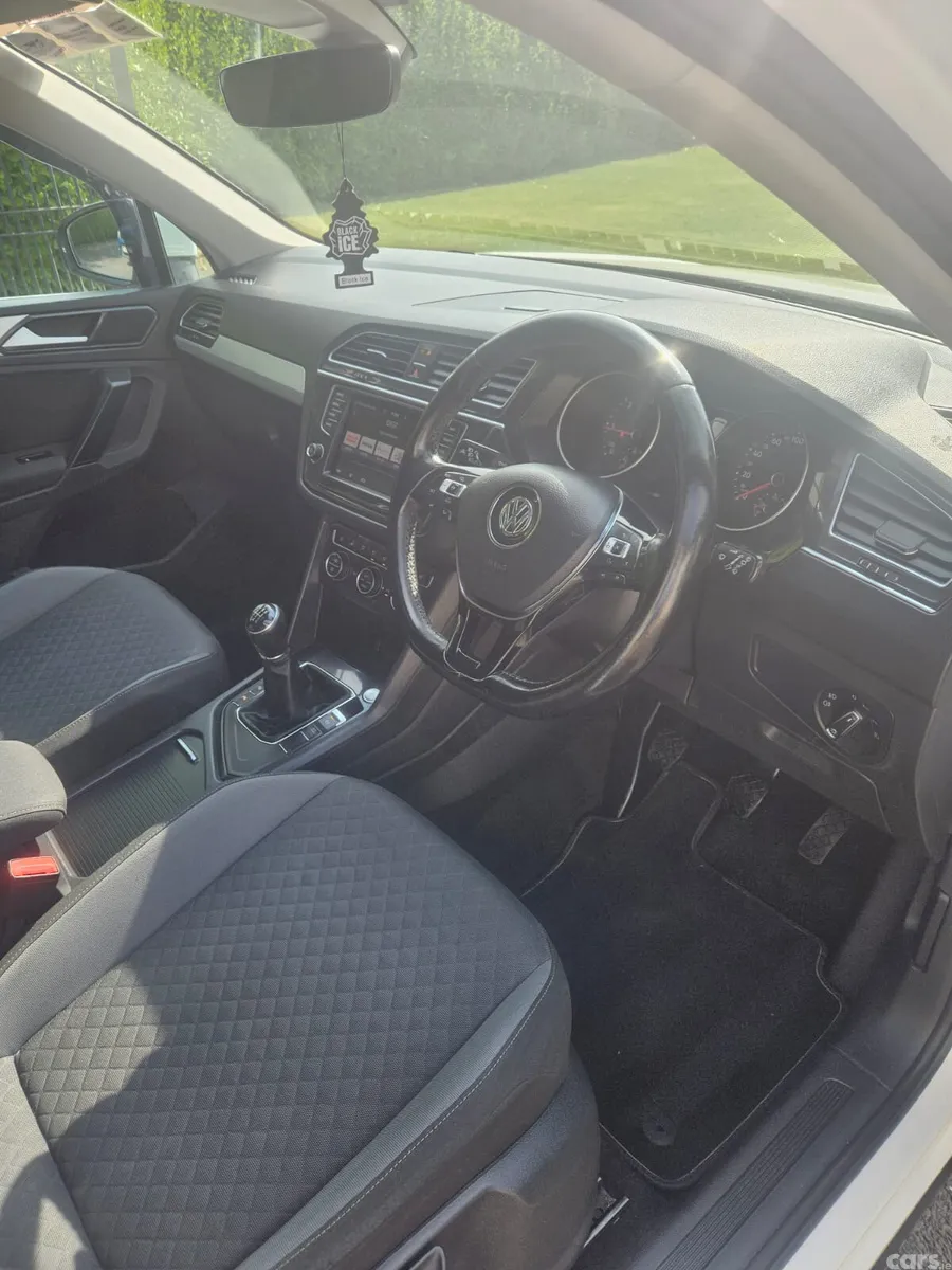 Volkswagen Tiguan SUV, Diesel, 2017, White