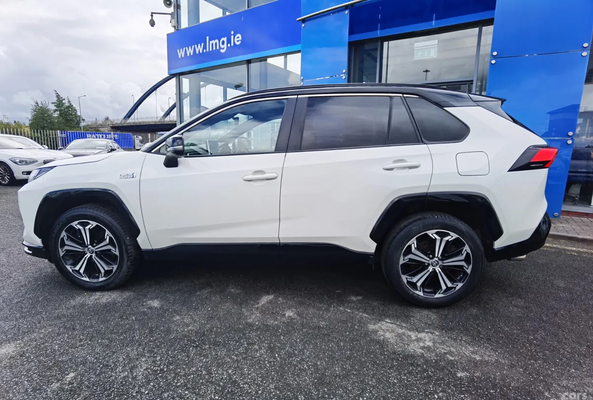 Toyota RAV4 SUV, Petrol Plug-in Hybrid, 2022, White