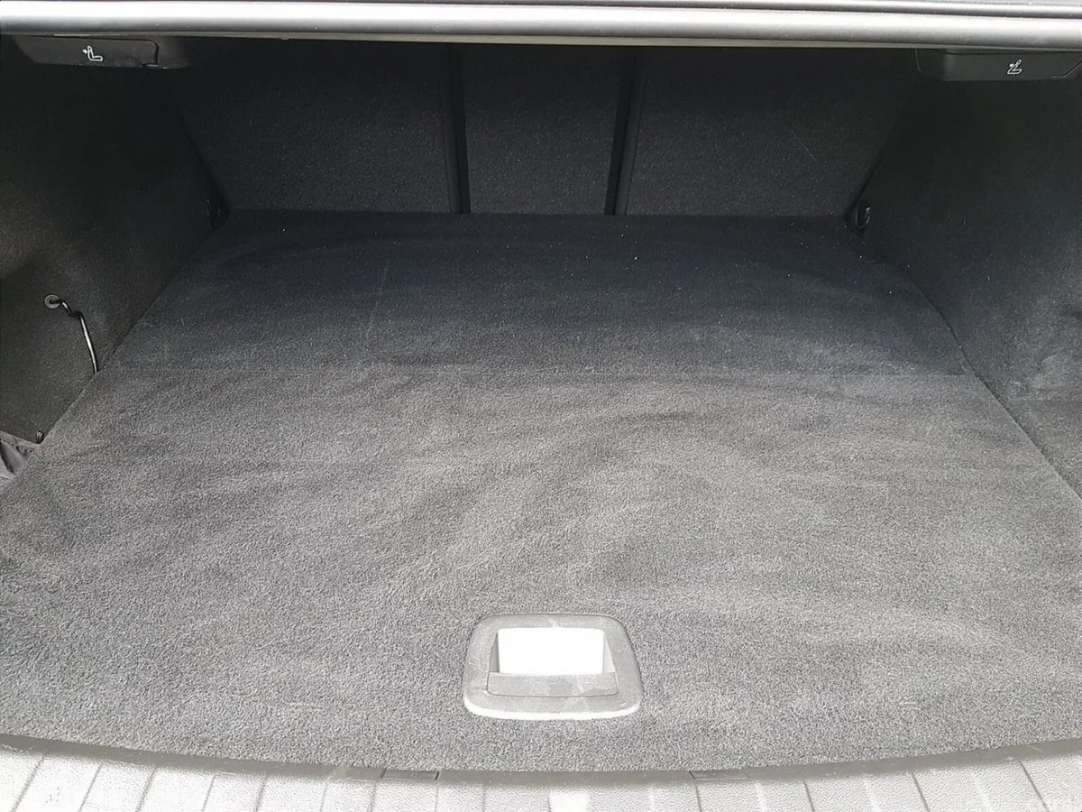 BMW 3-Series Saloon, Petrol Plug-in Hybrid, 2024, Grey