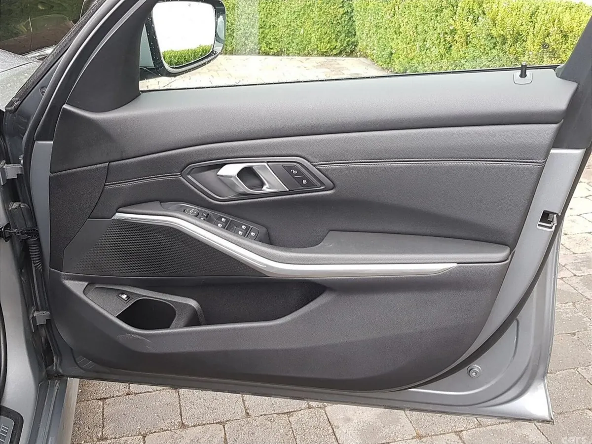 BMW 3-Series Saloon, Petrol Plug-in Hybrid, 2024, Grey