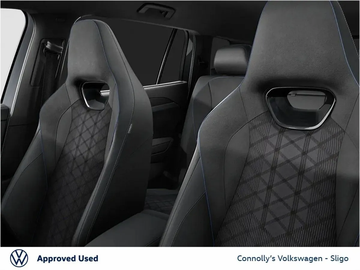 Volkswagen Tayron SUV, Petrol Plug-in Hybrid, 2026, Grey