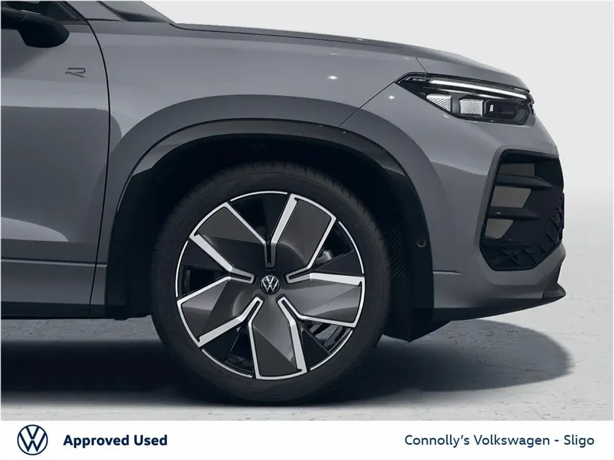 Volkswagen Tayron SUV, Petrol Plug-in Hybrid, 2026, Grey