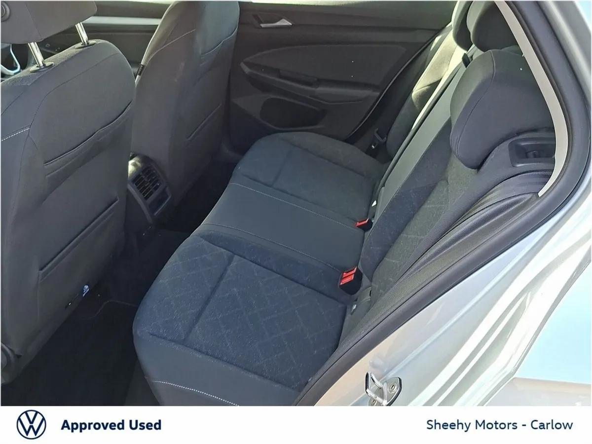Volkswagen Golf Hatchback, Diesel, 2024, Silver