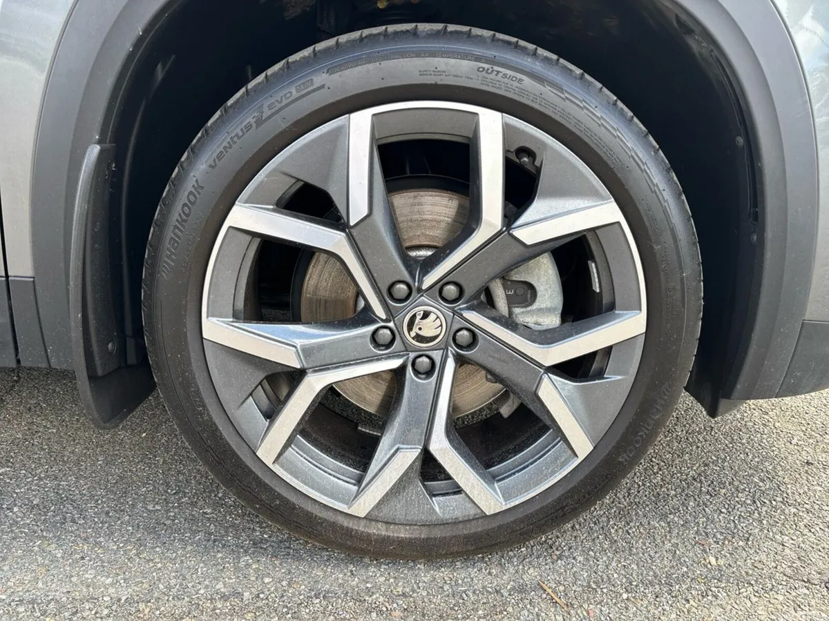Skoda Kodiaq SUV, Diesel, 2025, Grey