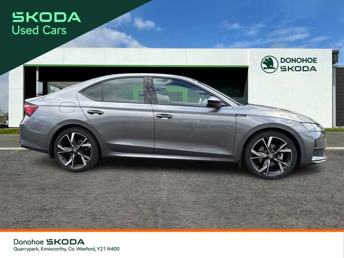 Skoda Octavia Saloon, Diesel, 2026, Grey