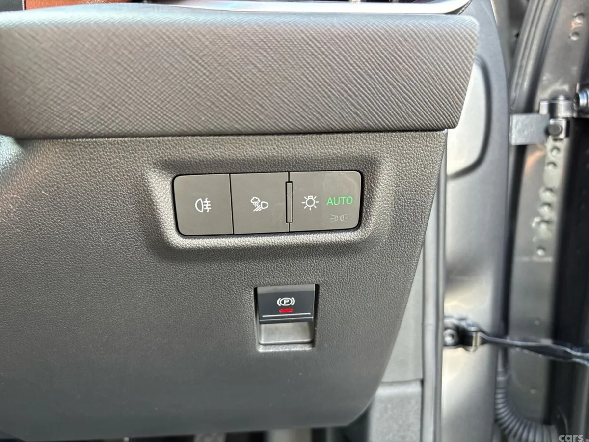 Skoda Kodiaq SUV, Diesel, 2025, Grey