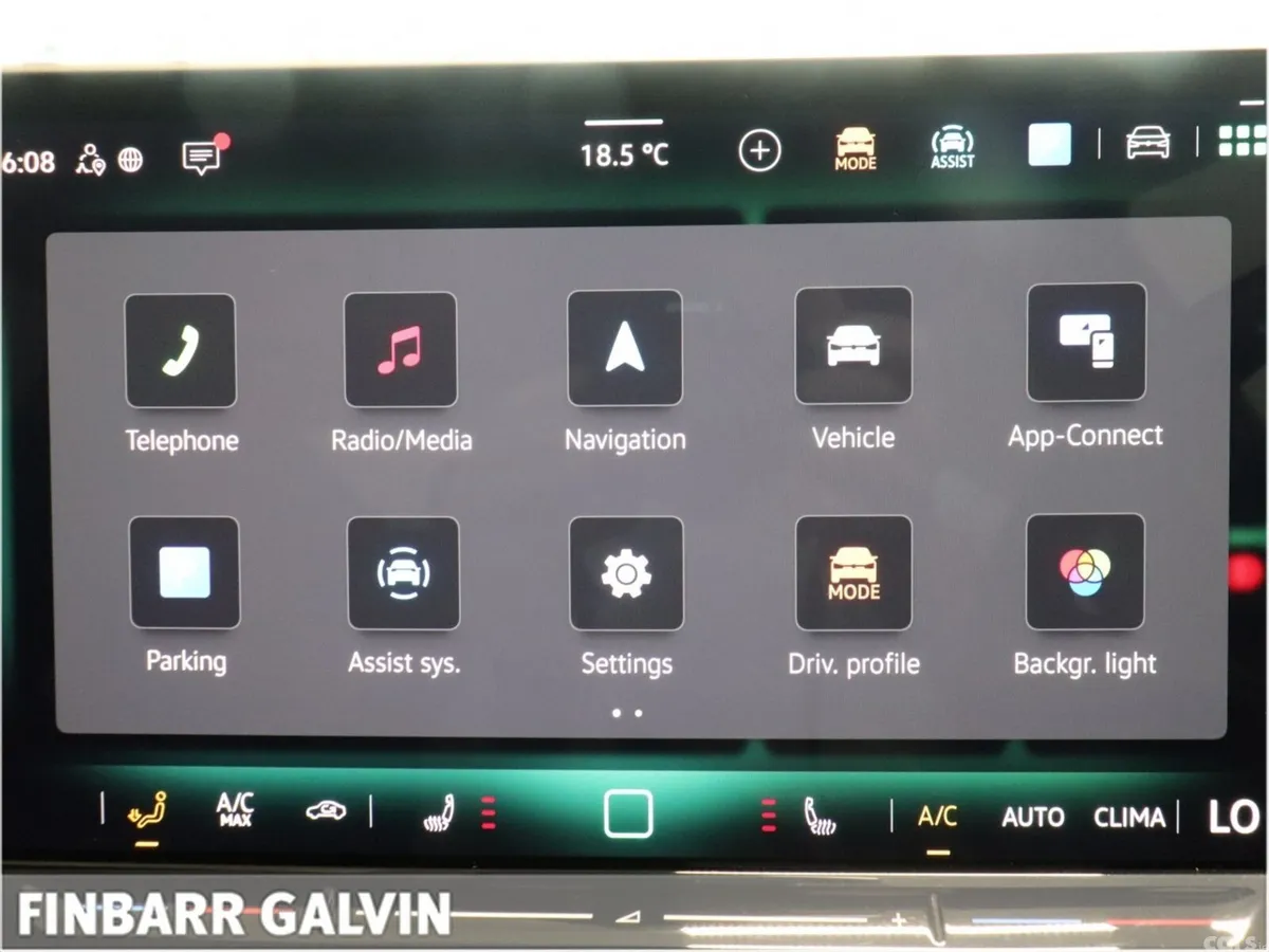 Volkswagen Golf Estate, Petrol, 2025, Black