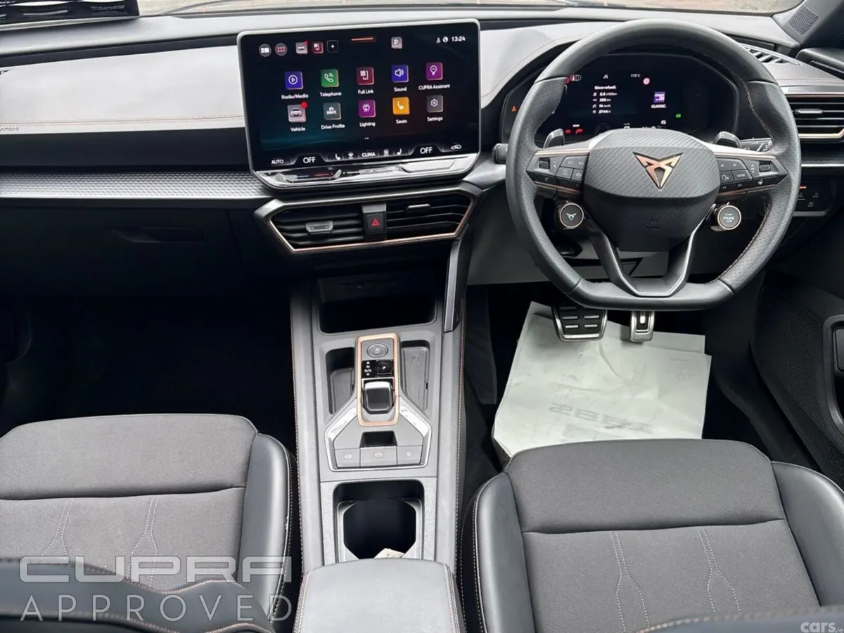Cupra Leon Estate, Petrol, 2025, Grey