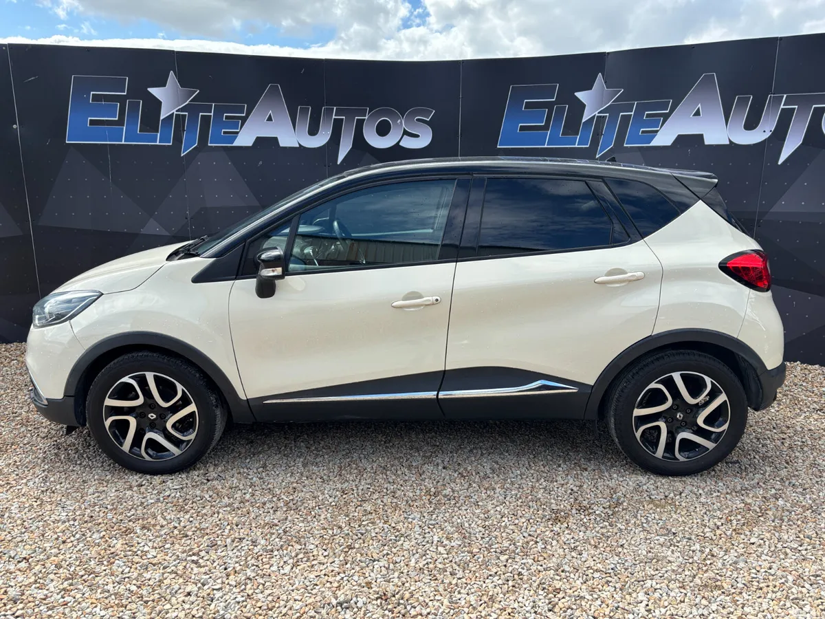 Renault Captur Hatchback, Petrol, 2015, Beige
