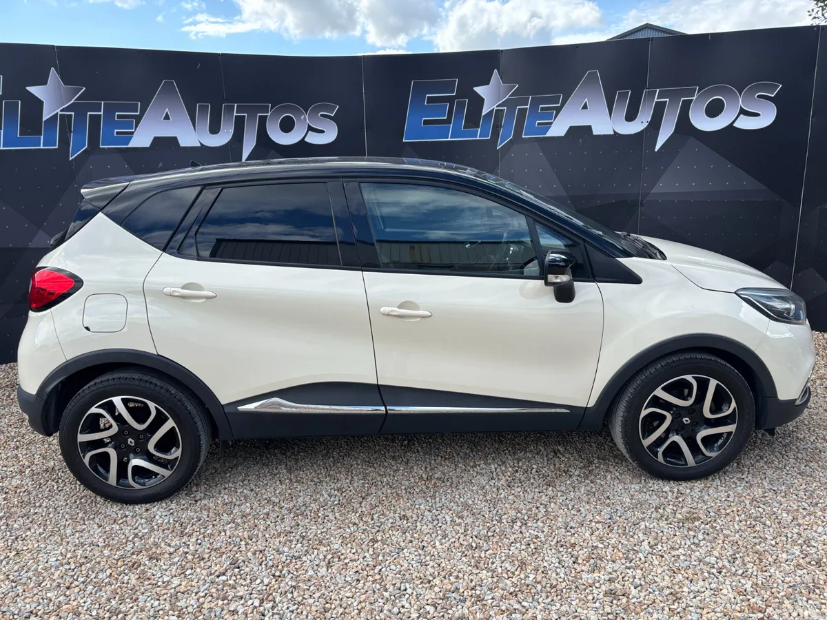 Renault Captur Hatchback, Petrol, 2015, Beige