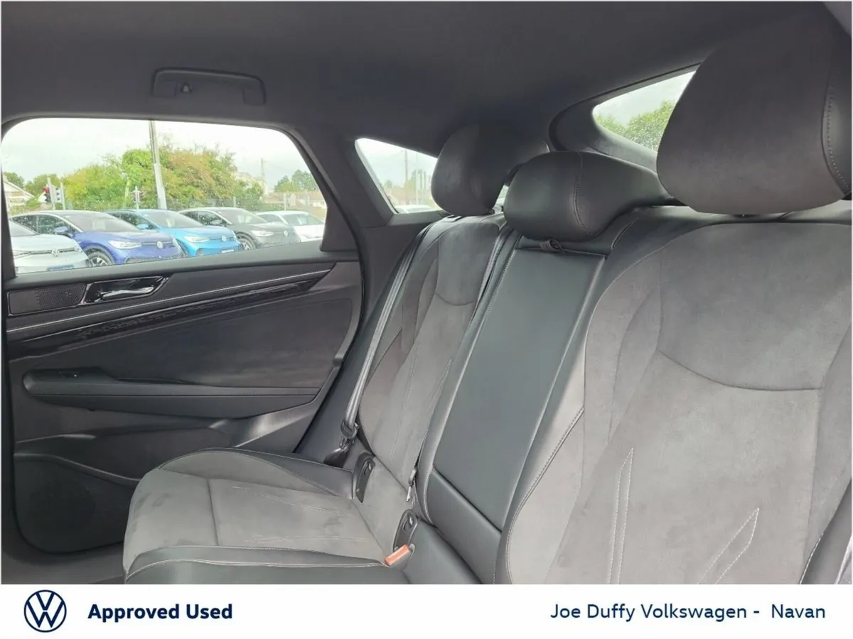 Volkswagen ID.7 Hatchback, Electric, 2025, Blue