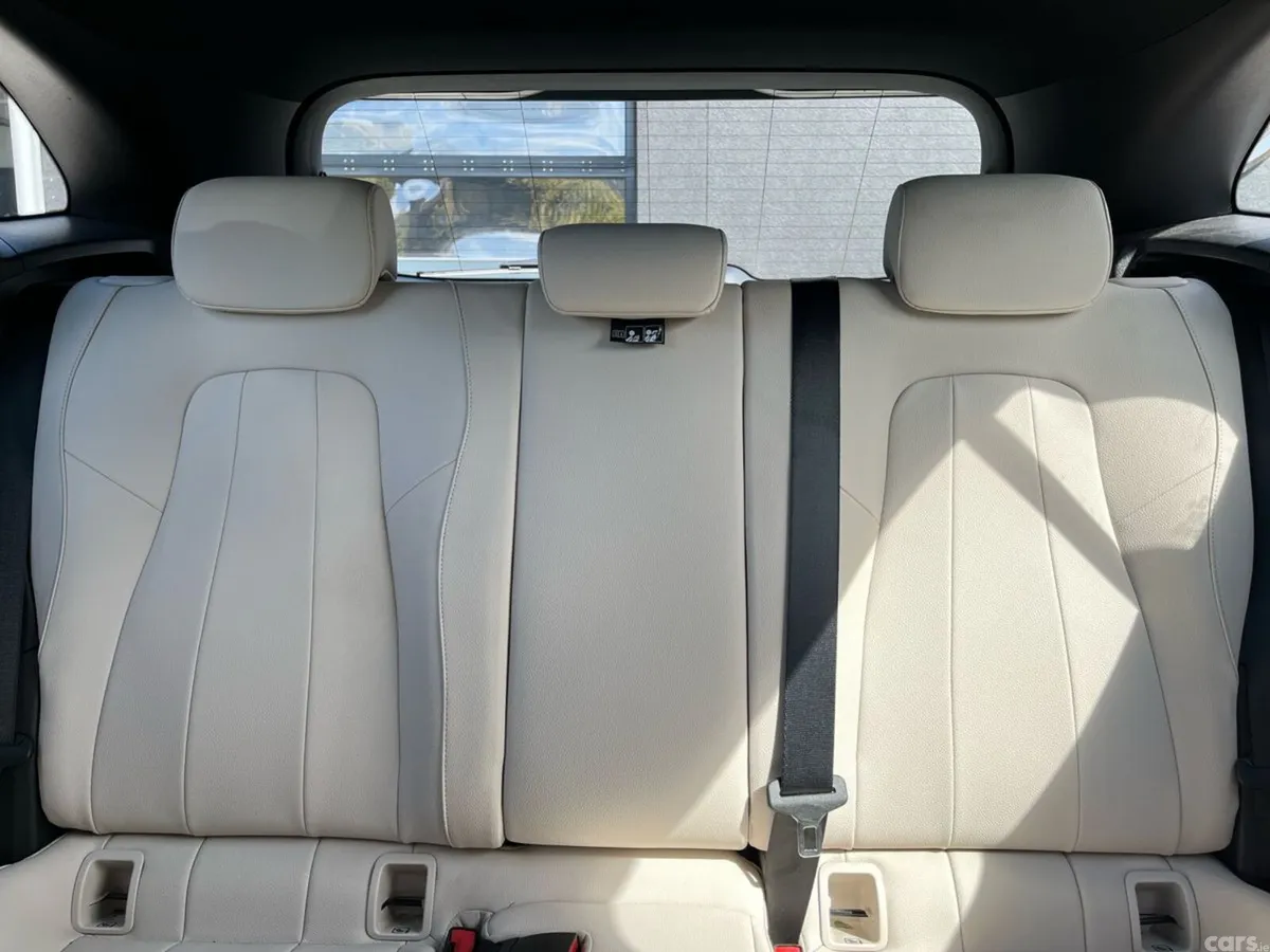 Mercedes-Benz GLA SUV, Petrol Hybrid, 2026, Silver