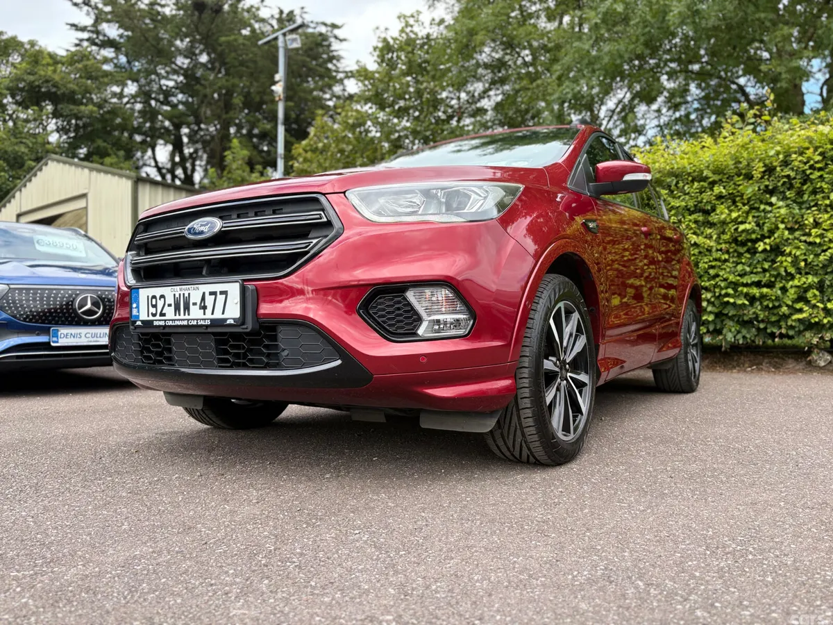 Ford Kuga SUV, Diesel, 2019, Red
