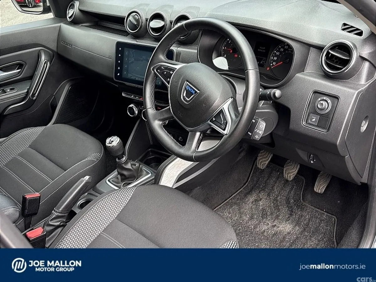 Dacia Duster SUV, Petrol, 2022, Grey