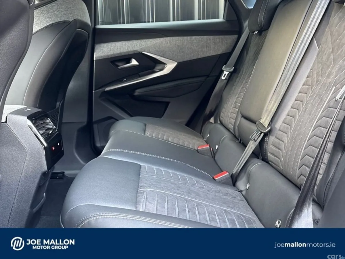 Peugeot 3008 SUV, Electric, 2027, Blue
