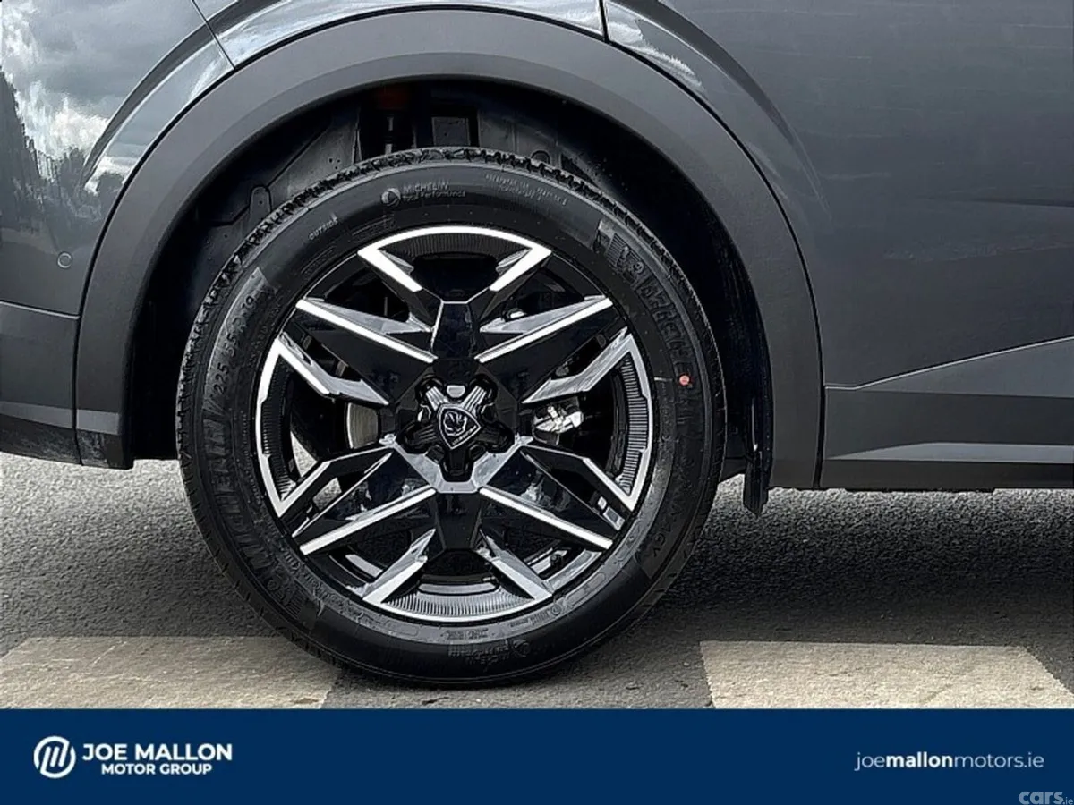 Peugeot 3008 SUV, Petrol Hybrid, 2027, Grey
