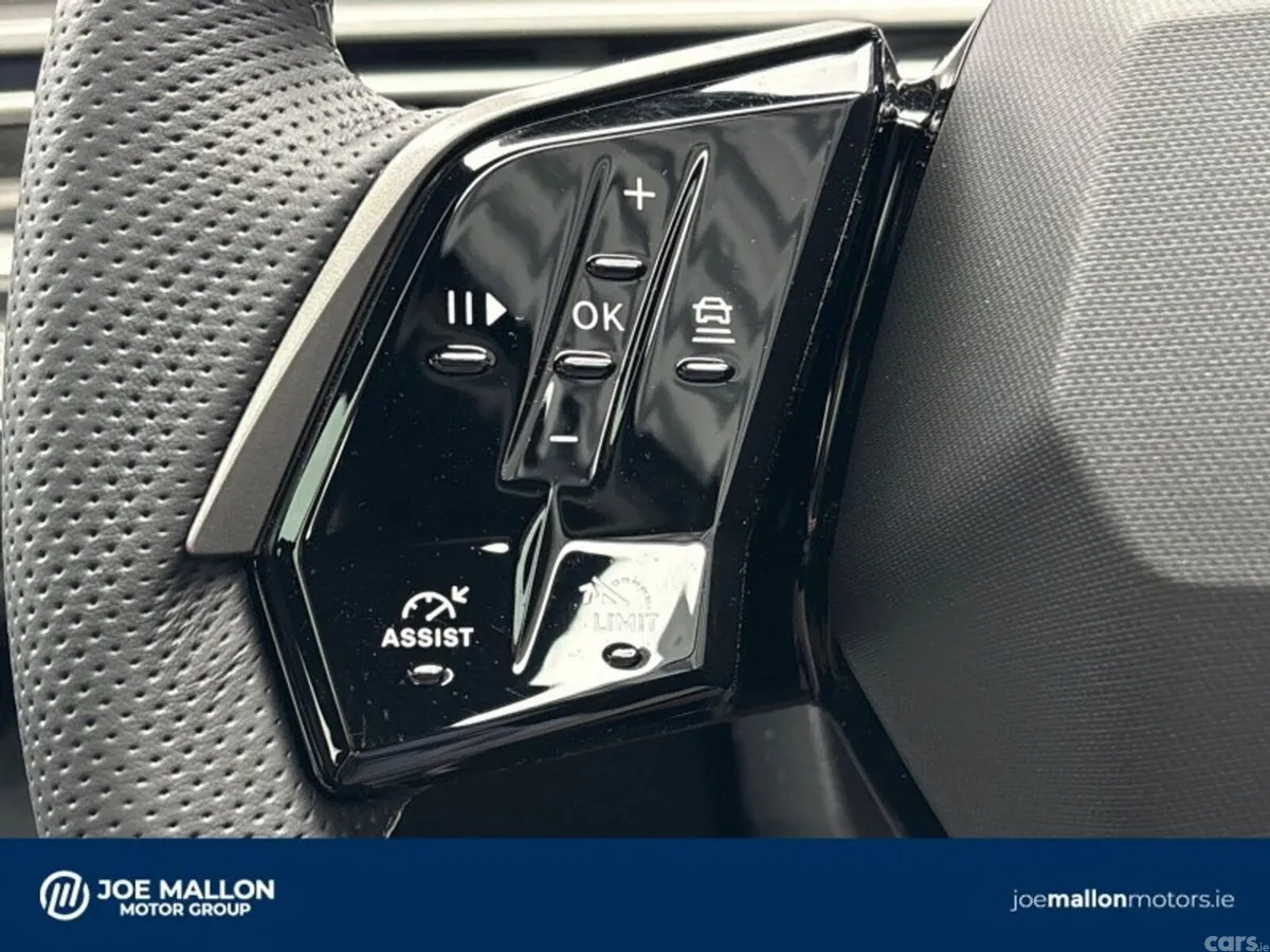 Peugeot 3008 SUV, Petrol Hybrid, 2027, Grey