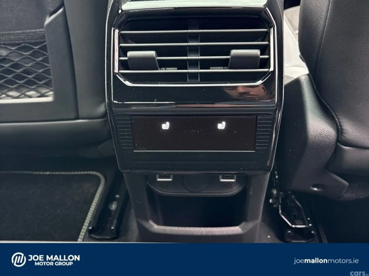 Peugeot 3008 SUV, Petrol Hybrid, 2027, Grey