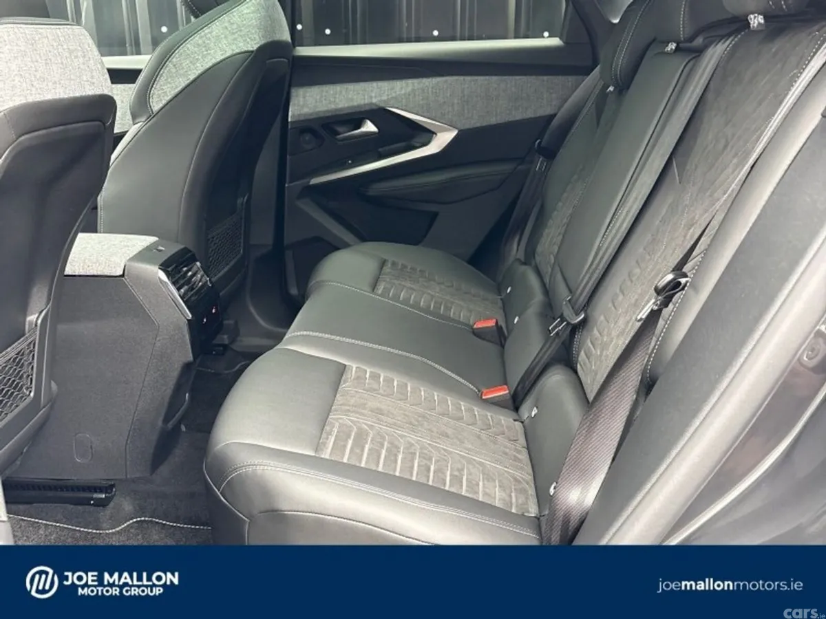 Peugeot 3008 SUV, Petrol Hybrid, 2027, Grey
