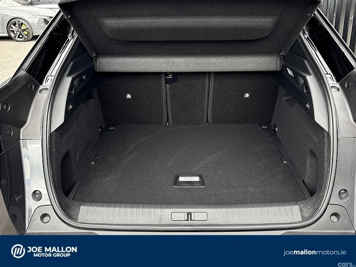 Peugeot 3008 SUV, Petrol Hybrid, 2027, Grey