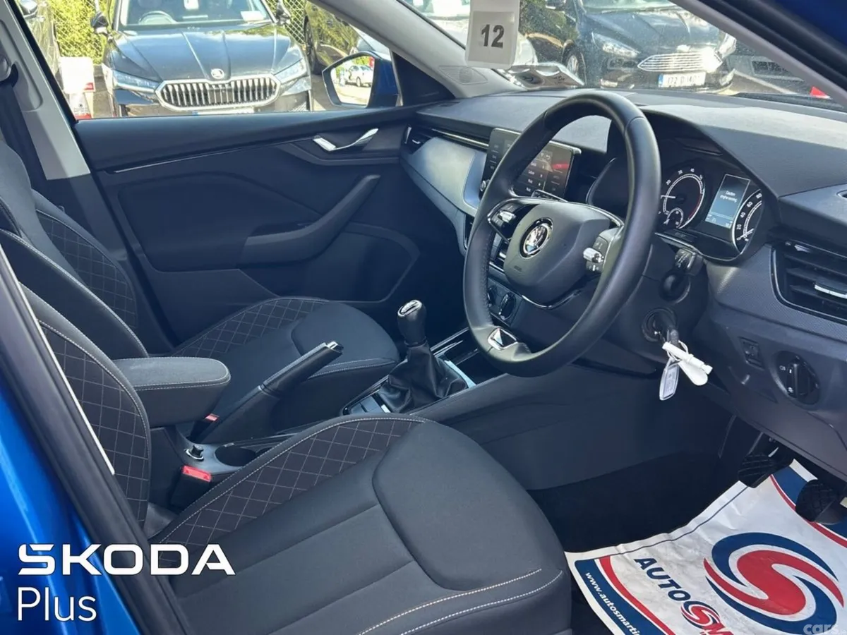 Skoda Kamiq SUV, Petrol, 2023, Blue