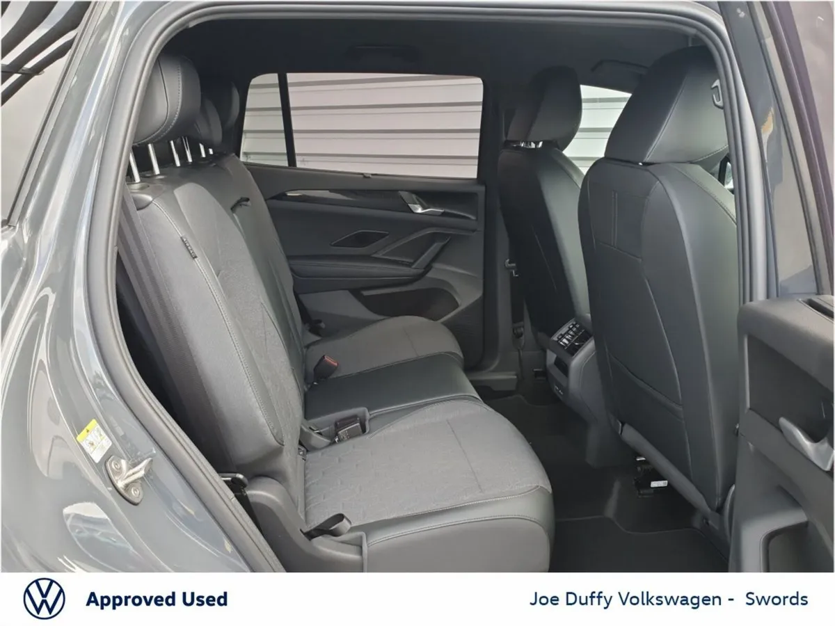 Volkswagen Tayron Estate, Diesel, 2026, Grey