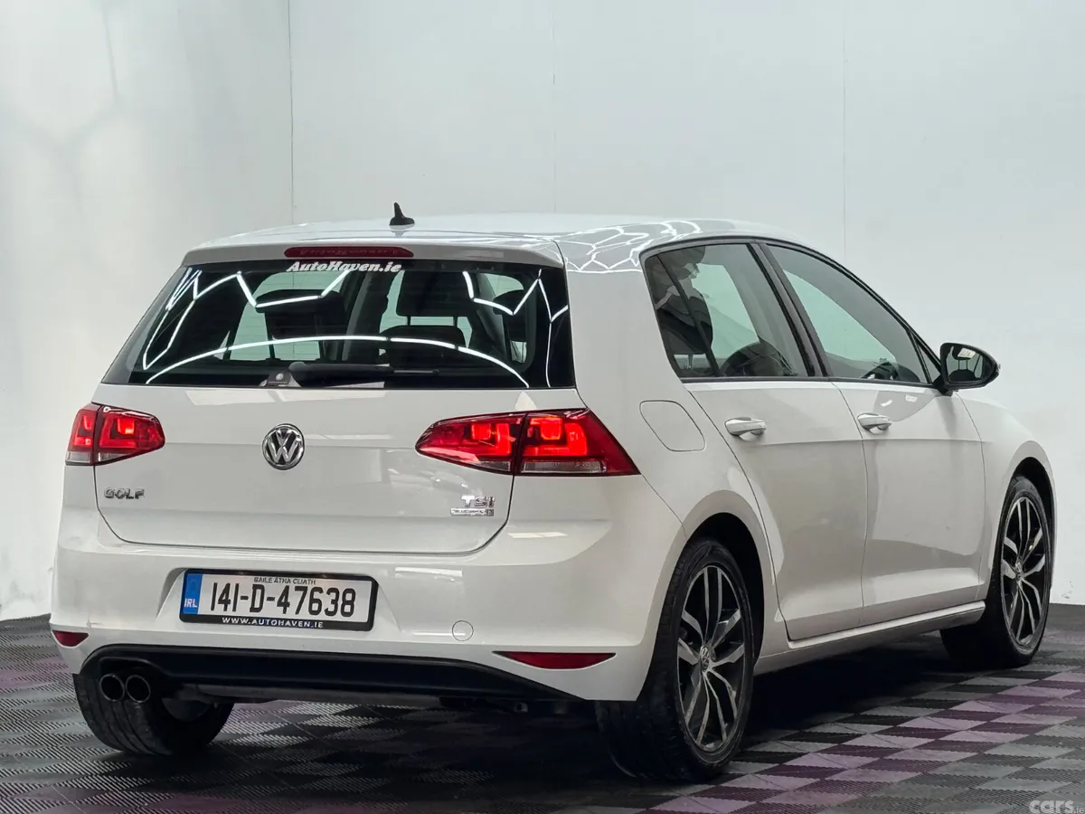 Volkswagen Golf Hatchback, Petrol, 2014, White