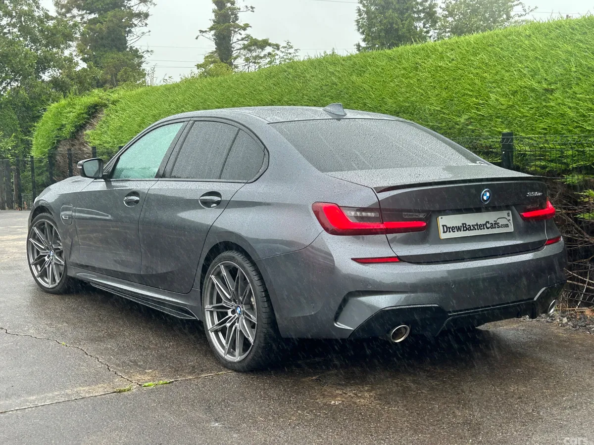 BMW 3-Series Saloon, Petrol Hybrid, 2022, Grey