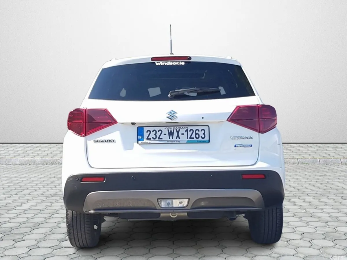 Suzuki Vitara SUV, Petrol, 2023, White